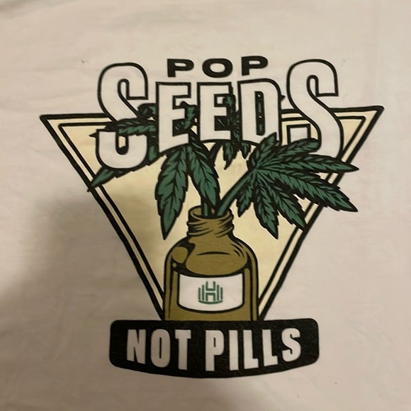 Pop Seeds Not Pills Cannabis T-Shirt - Picture 1 of 3
